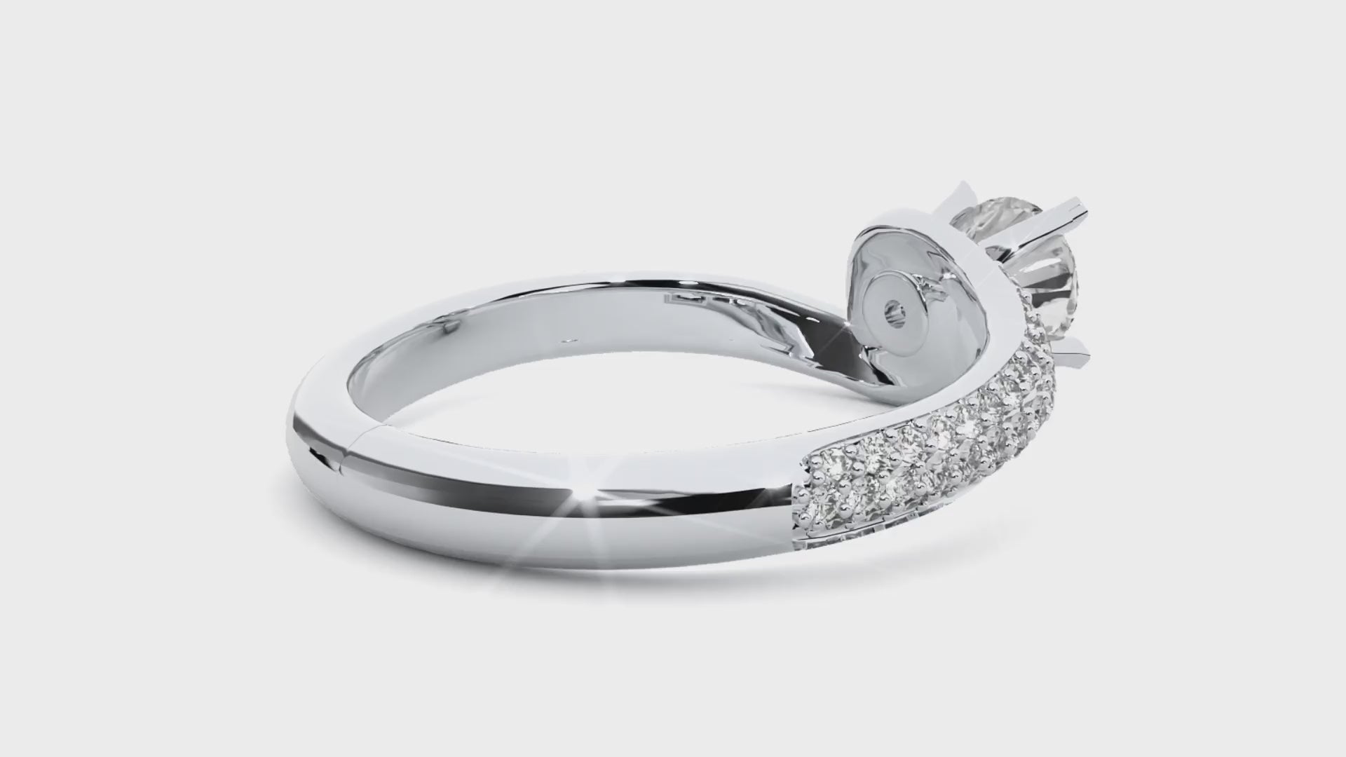 Round Diamond Ring – Solitaire Diamond with Two Lines of Small Diamonds Embedded Around