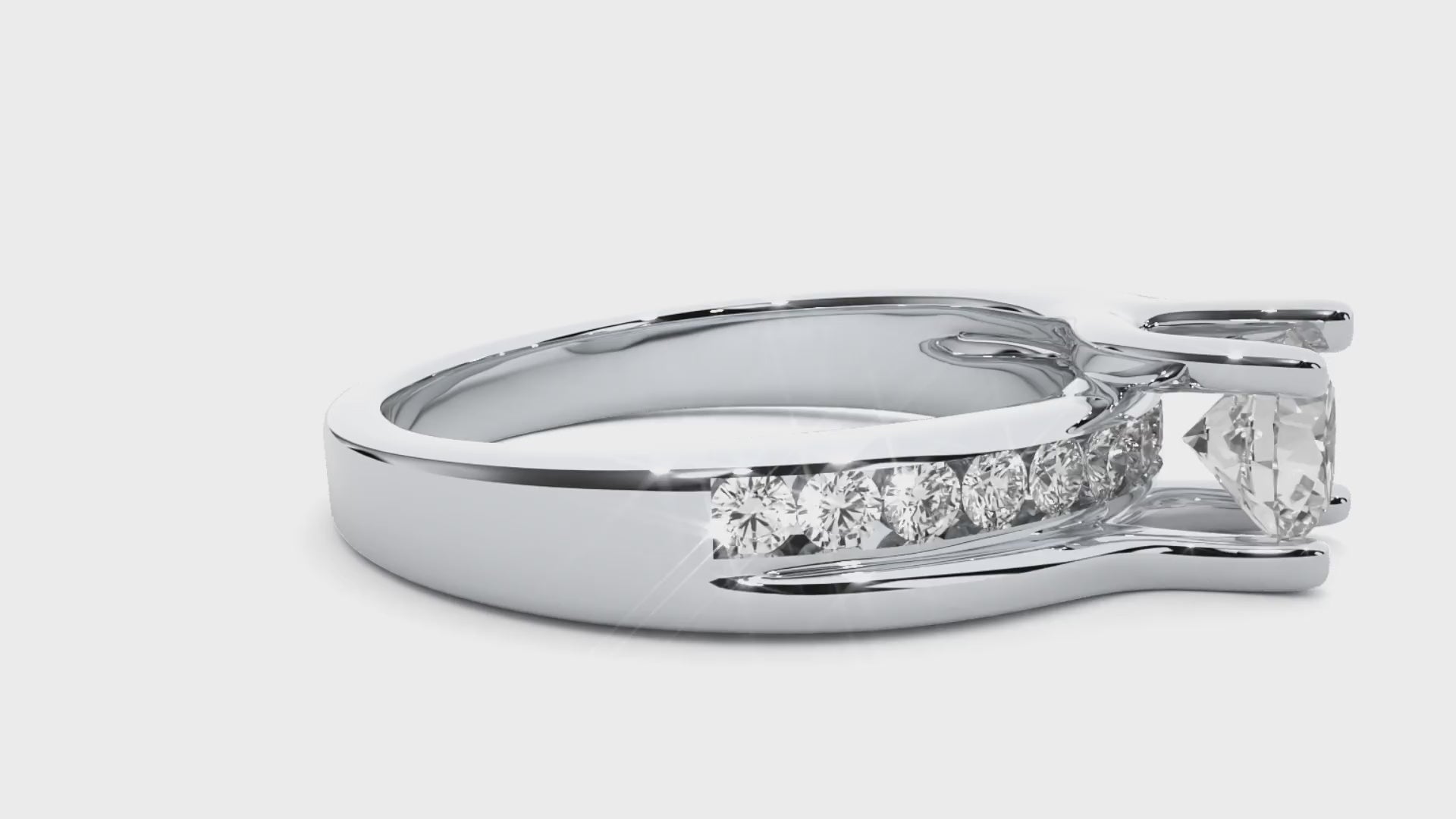 0.7+0.31 Ct Round Diamond Ring