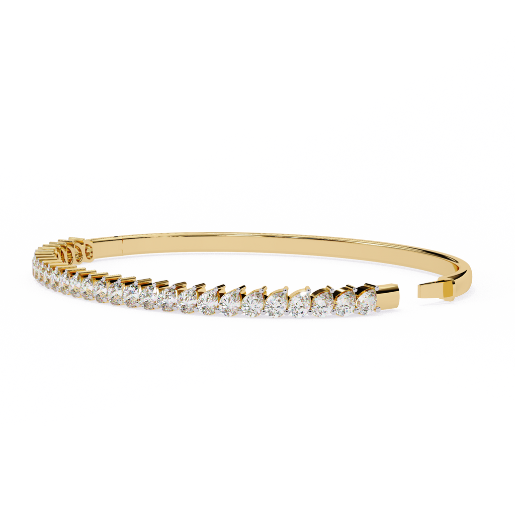 Premium Pear Diamond Bracelet – Elegant Diamond-Studded Gold Bracelet