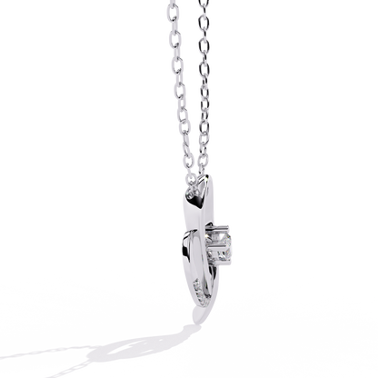 Dainty and modern lab grown diamond pendant for women in India – buy online today
