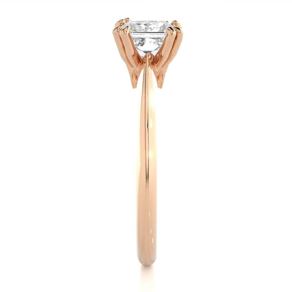 Princess + Round Diamond Ring – Minimal Design with Elegant Diamond Pairing in Gold