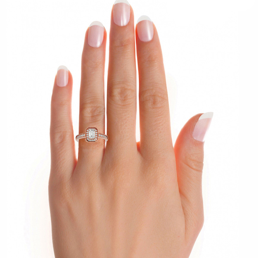 0.30+0.8Ct Round + Emerald Diamond Ring