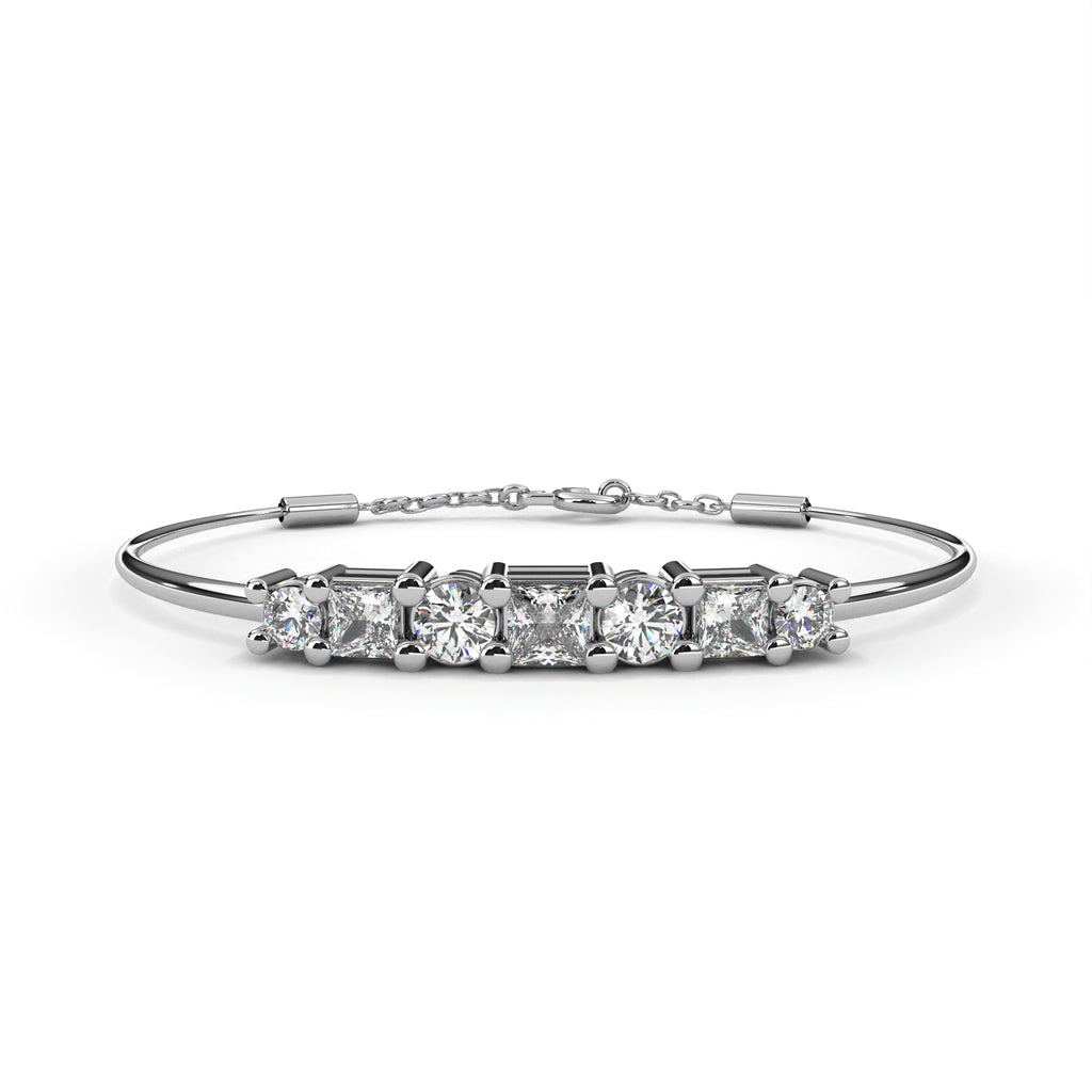 Premium Round + Princess Diamond Bracelet – Elegant Diamond-Studded Gold Bracelet