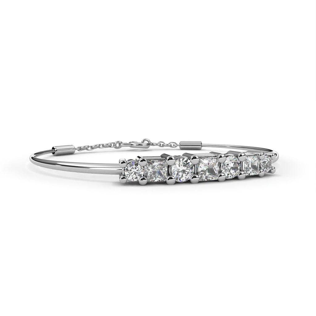 Premium Round + Princess Diamond Bracelet – Elegant Diamond-Studded Gold Bracelet