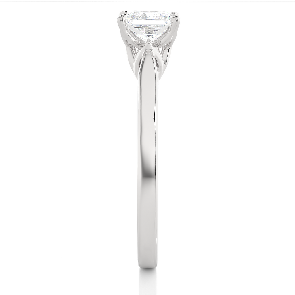 Elegant Princess Diamond Ring – Timeless Beauty with Princess Cut Diamond