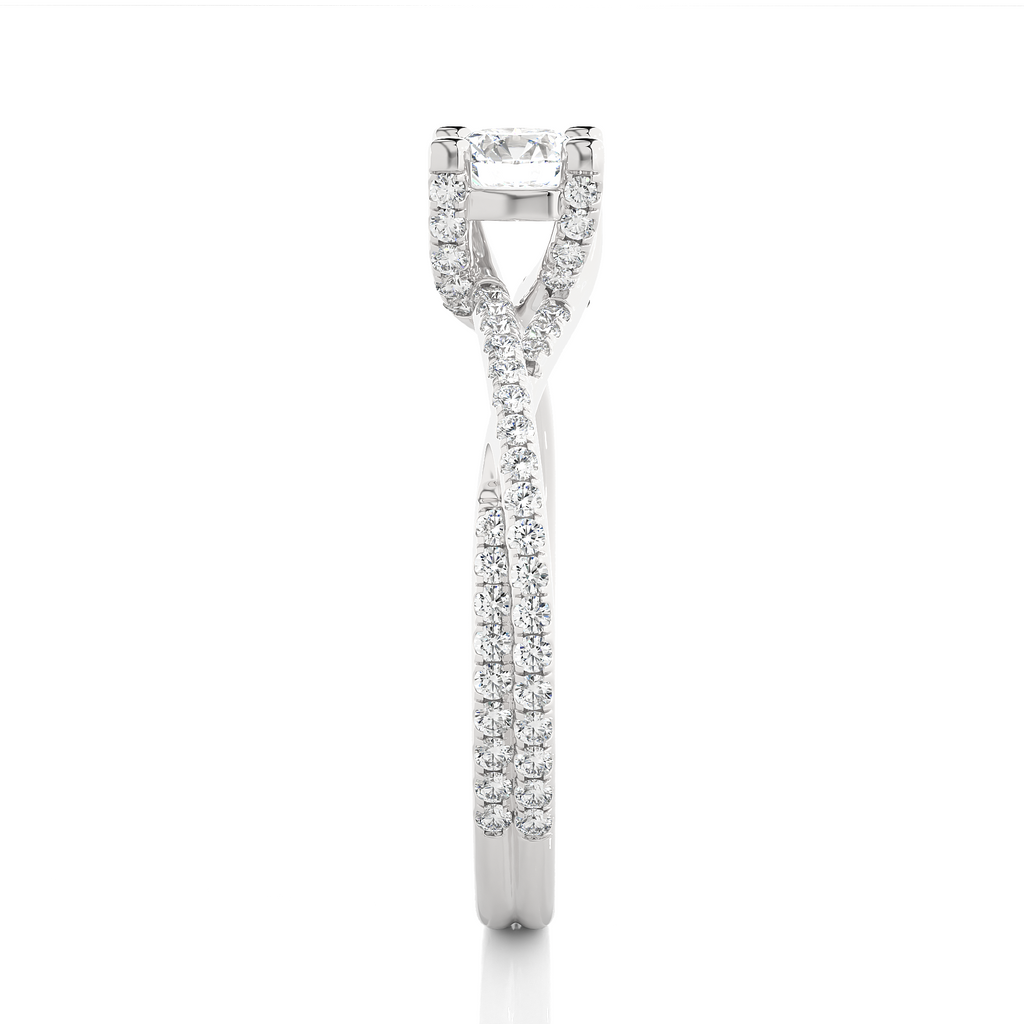 Round Diamond Ring – Solitaire Diamond with Small Diamonds in Stylish, Classy Design
