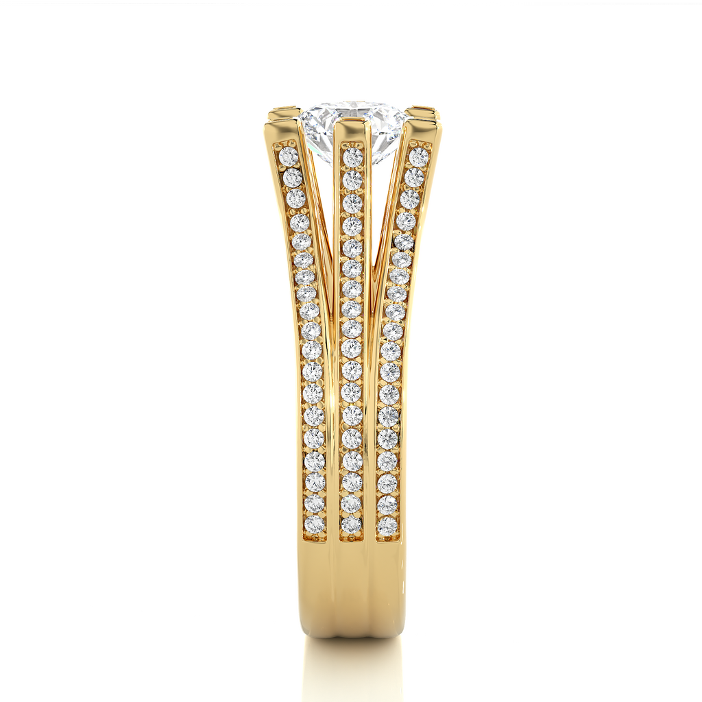 1+0.44 Ct Round Diamond Ring