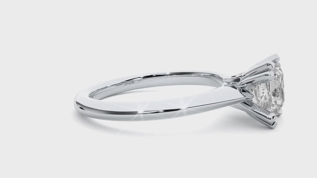 Princess + Round Diamond Ring – Minimal Design with Elegant Diamond Pairing in Gold